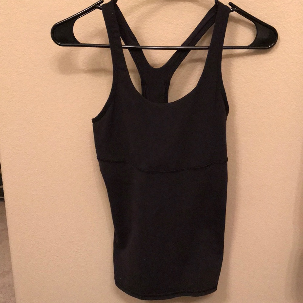 *Price Drop* GUC Lululemon Top Size 4